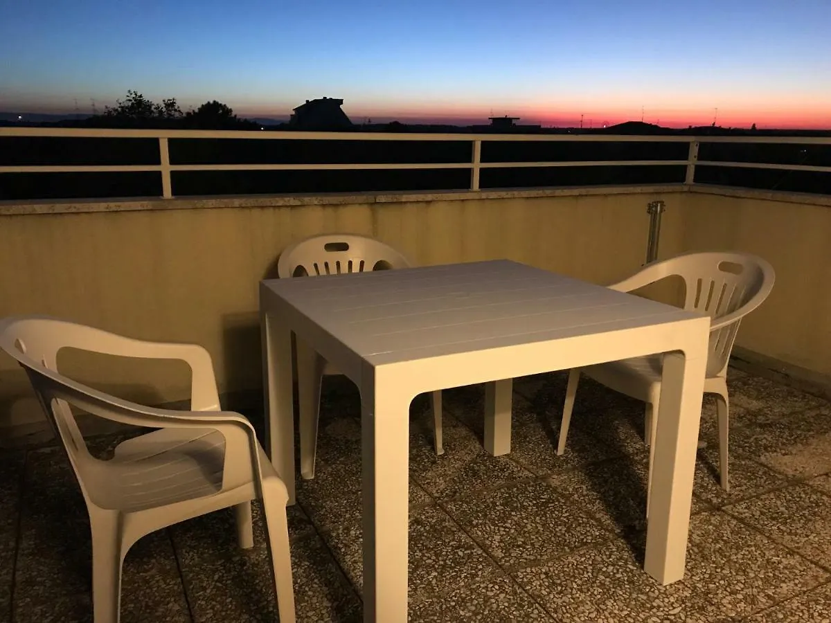Attico Belvedere Lido di Classe 0*,